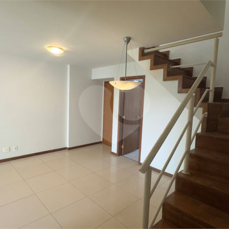 Cobertura à venda com 3 quartos, sendo 1 suíte,  em Tijuca, Rio de Janeiro, RJ
