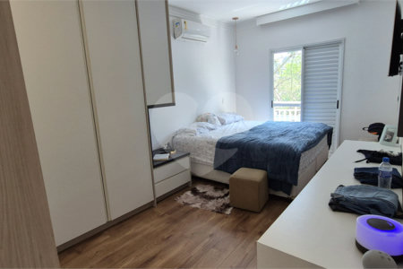 Casa à venda com 4 quartos, sendo 2 suítes,  no condomínio Aromaz, São Bernardo do Campo - SP