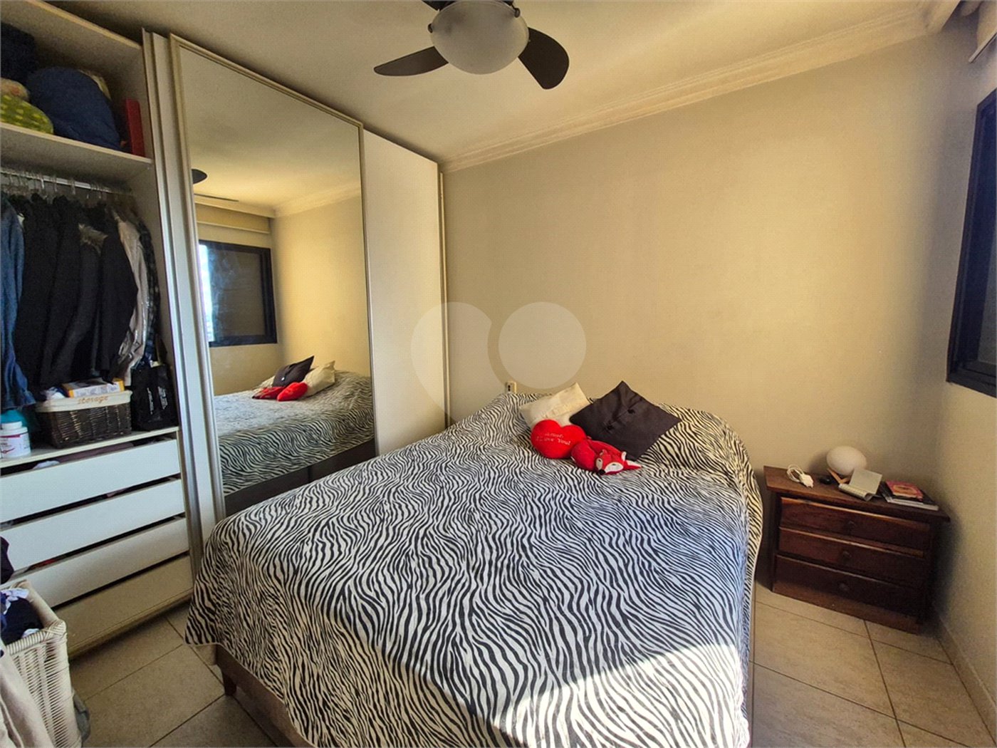 Apartamento à venda ou para alugar com 3 quartos, sendo 1 suíte, em Jardim Esmeralda, São Paulo, SP