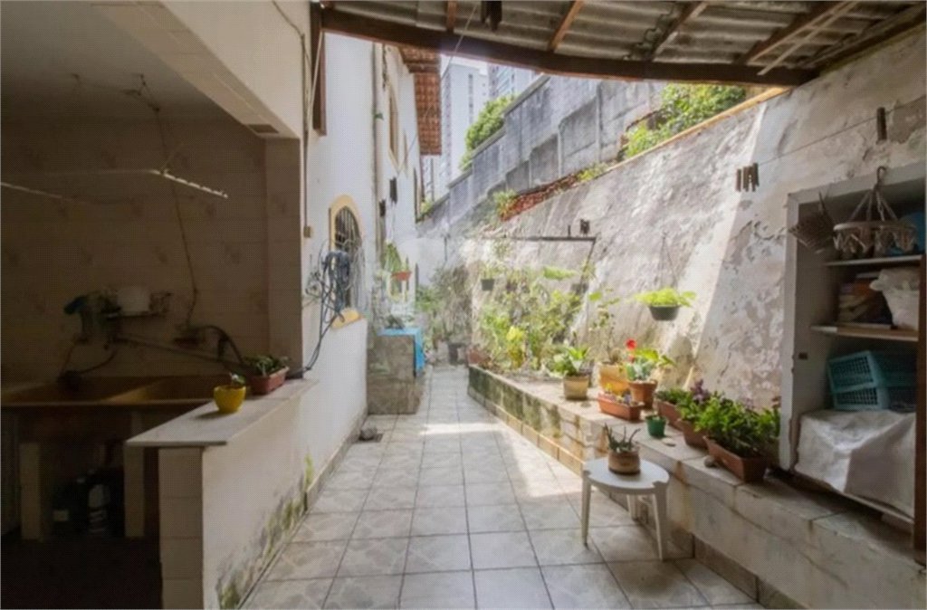 Casa à venda com 3 quartos, sendo 2 suítes,  em Jardim Santa Mena, Guarulhos, SP