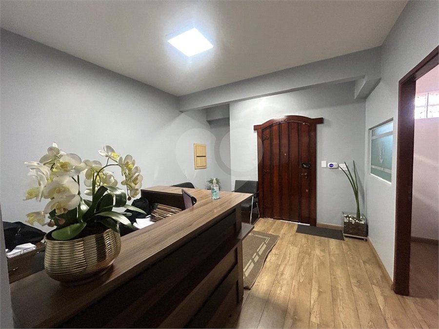 Sobrado para alugar com 5 quartos, sendo 1 suíte,  em Chácara Santo Antônio, São Paulo, SP