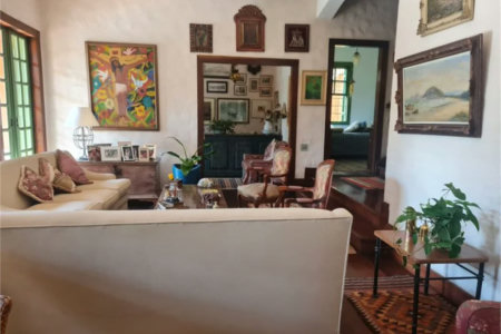 Casa à venda com 5 quartos, sendo 2 suítes, em Jardim Morumbi, São Paulo, SP
