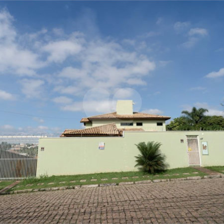 Casa à venda com 3 quartos, sendo 1 suíte,  em Jardim Sontag, Salto, SP