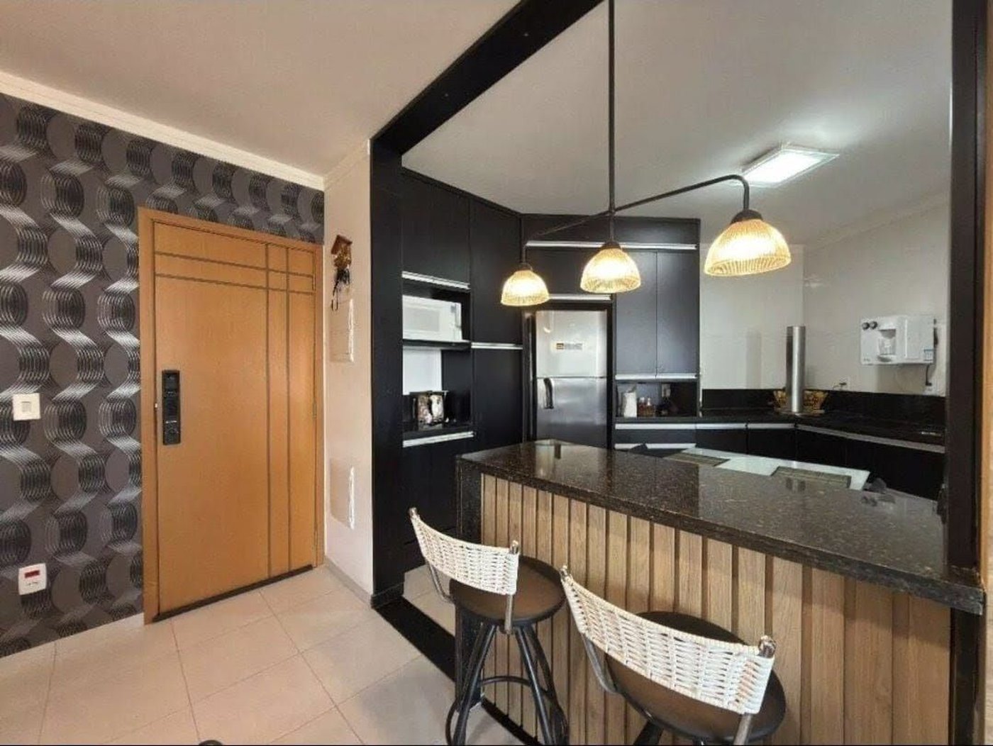 Apartamento com 2 dormitórios à venda, 89 m² por R$ 770.000,00 - Vila Guilhermina - Praia Grande/SP