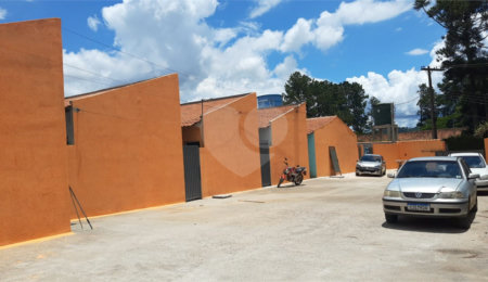 Casa à venda em Chácaras Fernão Dias, Atibaia, SP