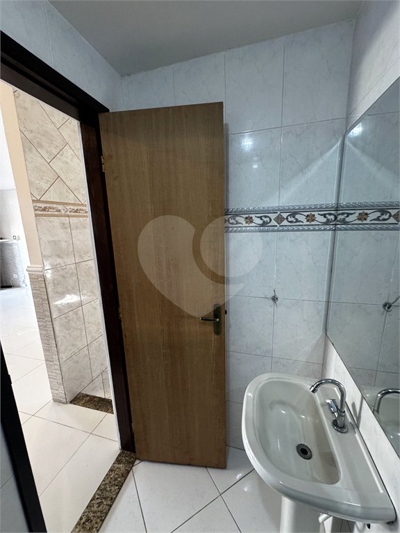 Casa à venda com 3 quartos, sendo 1 suíte, no condomínio Village da Posse, Rio de Janeiro - RJ