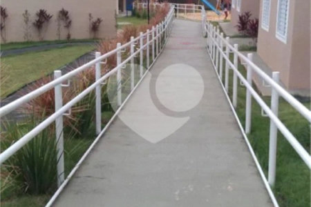 Apartamento à venda com 2 quartos em Olaria, Salto, SP