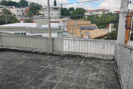 Sobrado à venda com 3 quartos, sendo 1 suíte, em Jardim São Bento, São Paulo, SP