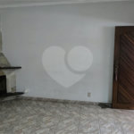 Casa à venda com 3 quartos, sendo 1 suíte, em Lar São Paulo, São Paulo, SP