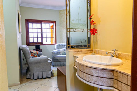 Casa à venda com 4 quartos, sendo 2 suítes, em Parque Residencial Presidente Médici, Itu, SP