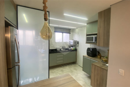 Apartamento à venda com 2 quartos, sendo 1 suíte, em Campo Belo, São Paulo, SP