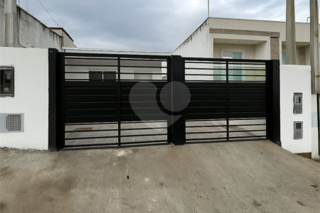 Casa de Vila à venda com 2 quartos em Jardim Residencial dos Reis, Sorocaba, SP