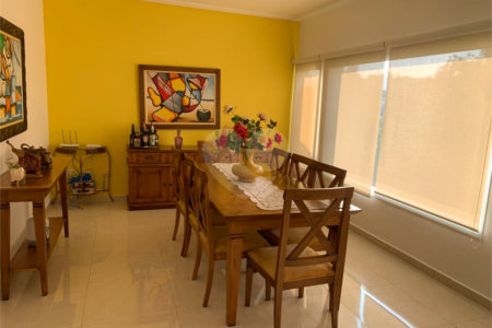 Casa Térrea à venda com 3 quartos, sendo 1 suíte, em Alpes D'ouro, Bom Jesus dos Perdões, SP