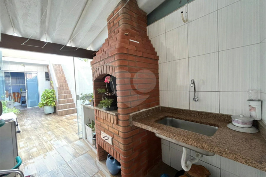 Sobrado à venda com 2 quartos, sendo 1 suíte, em Vila Nova Mazzei, São Paulo, SP