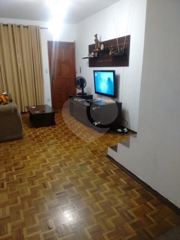 Sobrado à venda com 3 quartos, sendo 1 suíte, no Brasilândia, São Paulo, SP