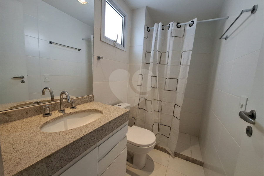 Apartamento à venda com 3 suítes em Lapa, São Paulo, SP