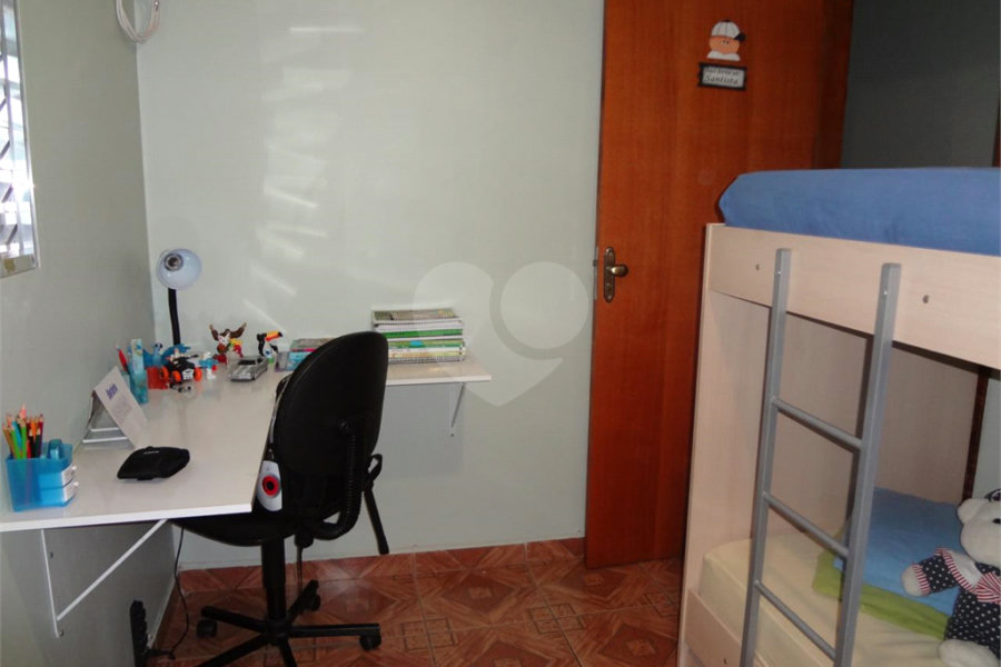 Sobrado à venda com 3 quartos, sendo 1 suíte,  em Horto, São Paulo, SP