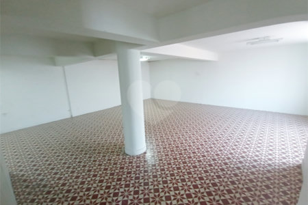 Casa à venda com 3 quartos no Centro, Vinhedo, SP
