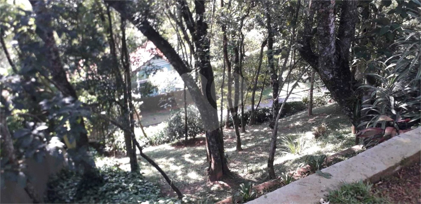 Casa à venda com 3 quartos, sendo 4 suítes,  no condomínio Alpes da Cantareira, Mairiporã - SP