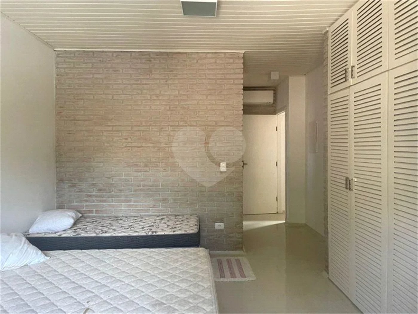 Casa à venda com 5 suítes em Costa do Sol, Bertioga, SP