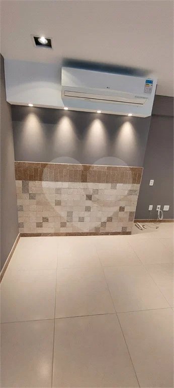 Sala comercial para locação no Paraíso