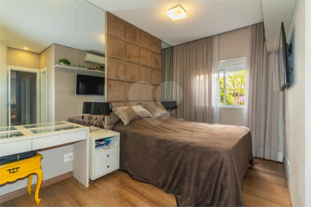Apartamento na Mooca - 3 vagas