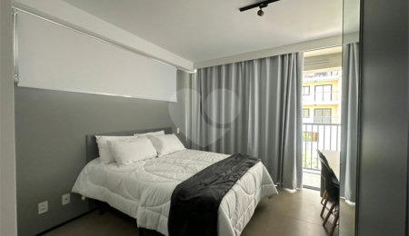 Apartamento à venda com 1 quarto em Indianópolis, São Paulo, SP