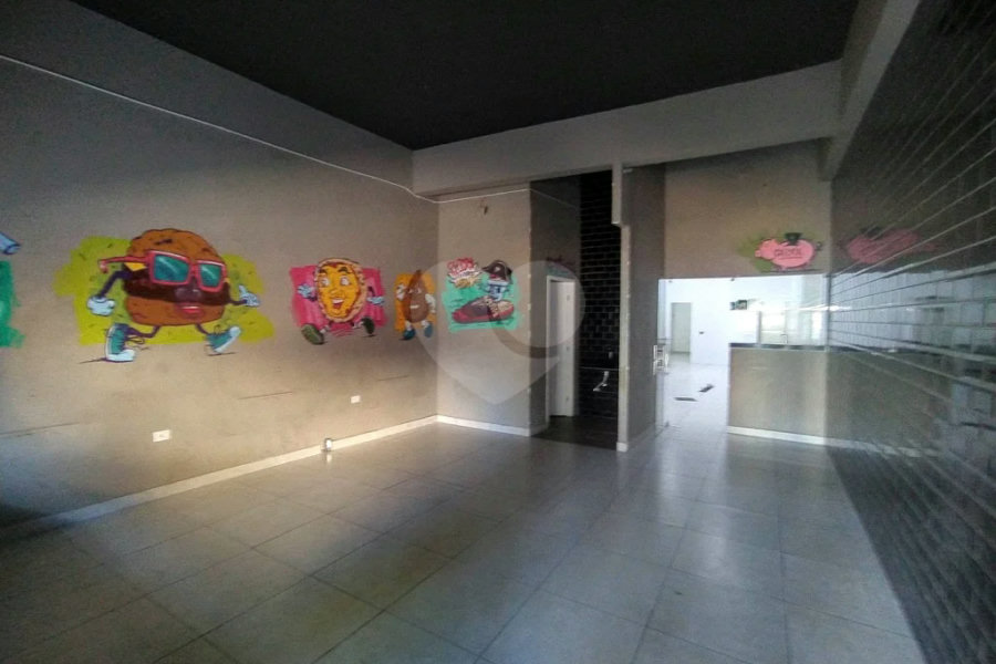 Prédio à venda em Imirim, São Paulo, SP