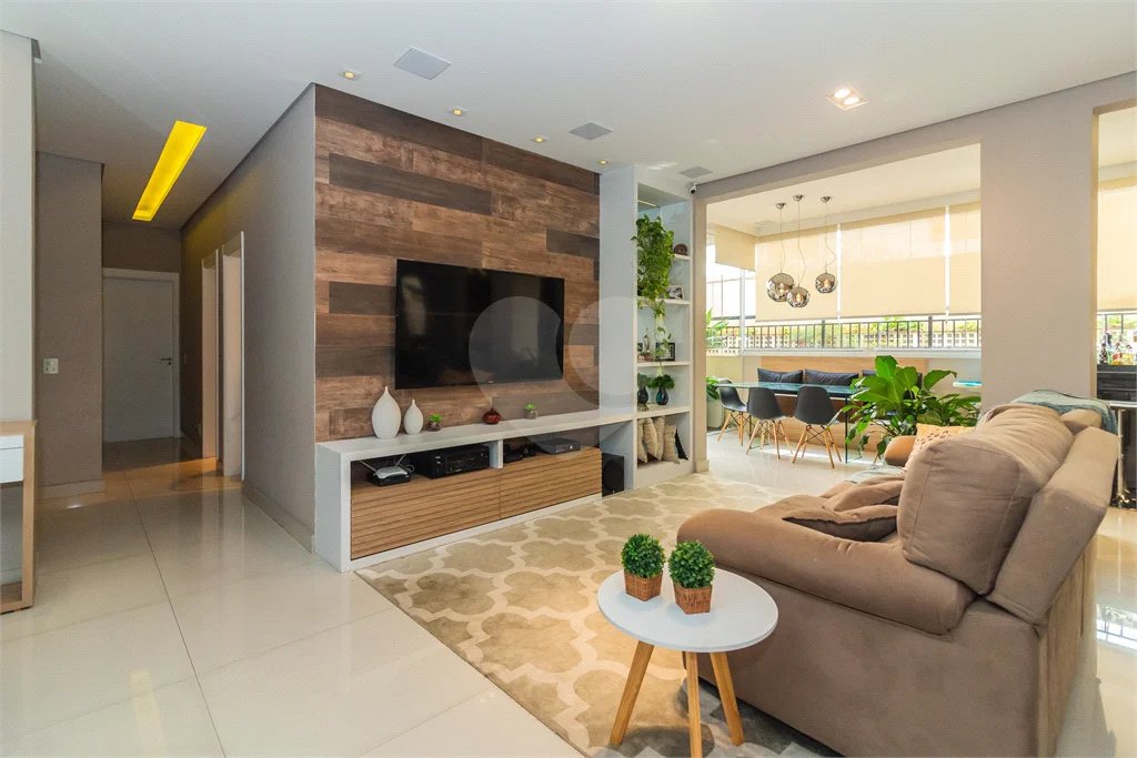 Apartamento na Mooca - 3 vagas