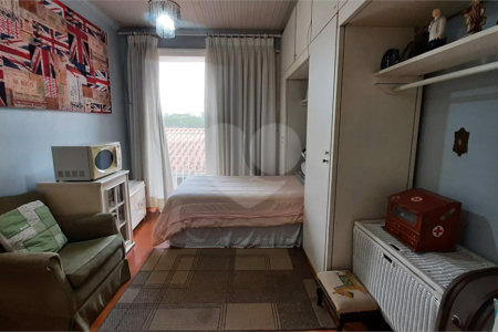 Casa de Vila à venda com 4 quartos, sendo 3 suítes, em Brooklin Velho, São Paulo, SP