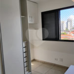 Vende-se apartamento na Vila Mascote