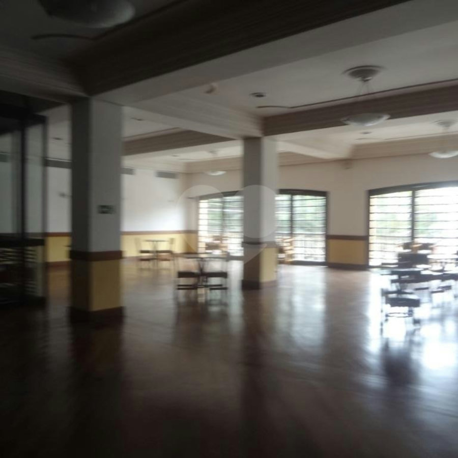 Loja à venda na Rua Treze de Maio, 800 m2