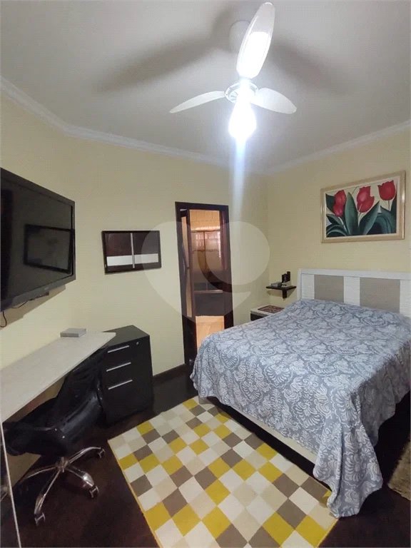 Casa com 300m² , 4 dormitórios , sendo 2 suítes , 5 vagas , à venda no bairro Curuçá , em Santo André.