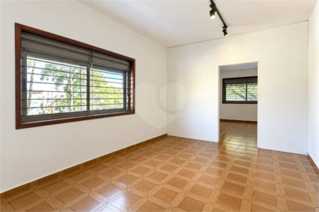 Casa á venda com 253 m² - Jardim da Saúde