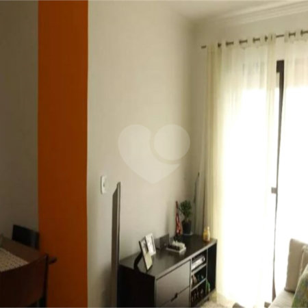 Apartamento à venda com 2 quartos em Vila Liviero, São Paulo, SP