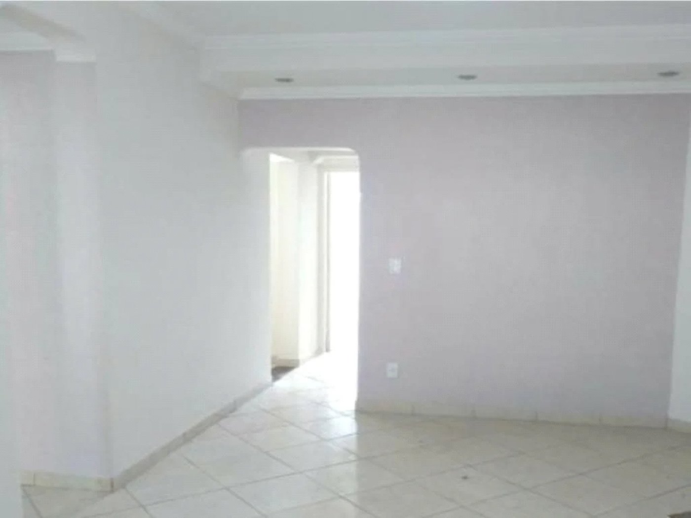 Casa à venda com 2 quartos, sendo 1 suíte, em Jardim Ester Yolanda, São Paulo, SP
