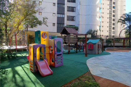 Apartamento à venda com 4 suítes em Paraíso do Morumbi, São Paulo, SP