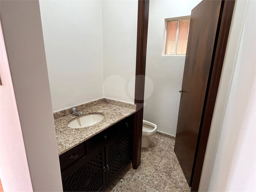 Casa à venda com 3 quartos, sendo 1 suíte, em Jardim Itália, Itapetininga, SP