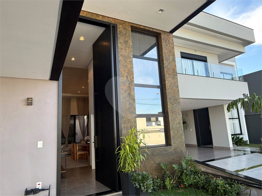 Casa à venda com 3 suítes no condomínio Costa das Areias, Salto - SP