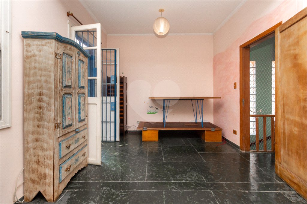 Sobrado à venda com 2 quartos em Campo Belo, São Paulo, SP