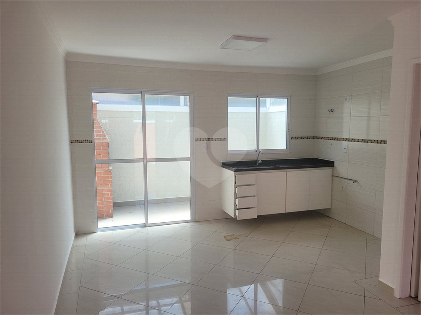 Casa à venda com 2 suítes no condomínio S//nome, São Paulo - SP