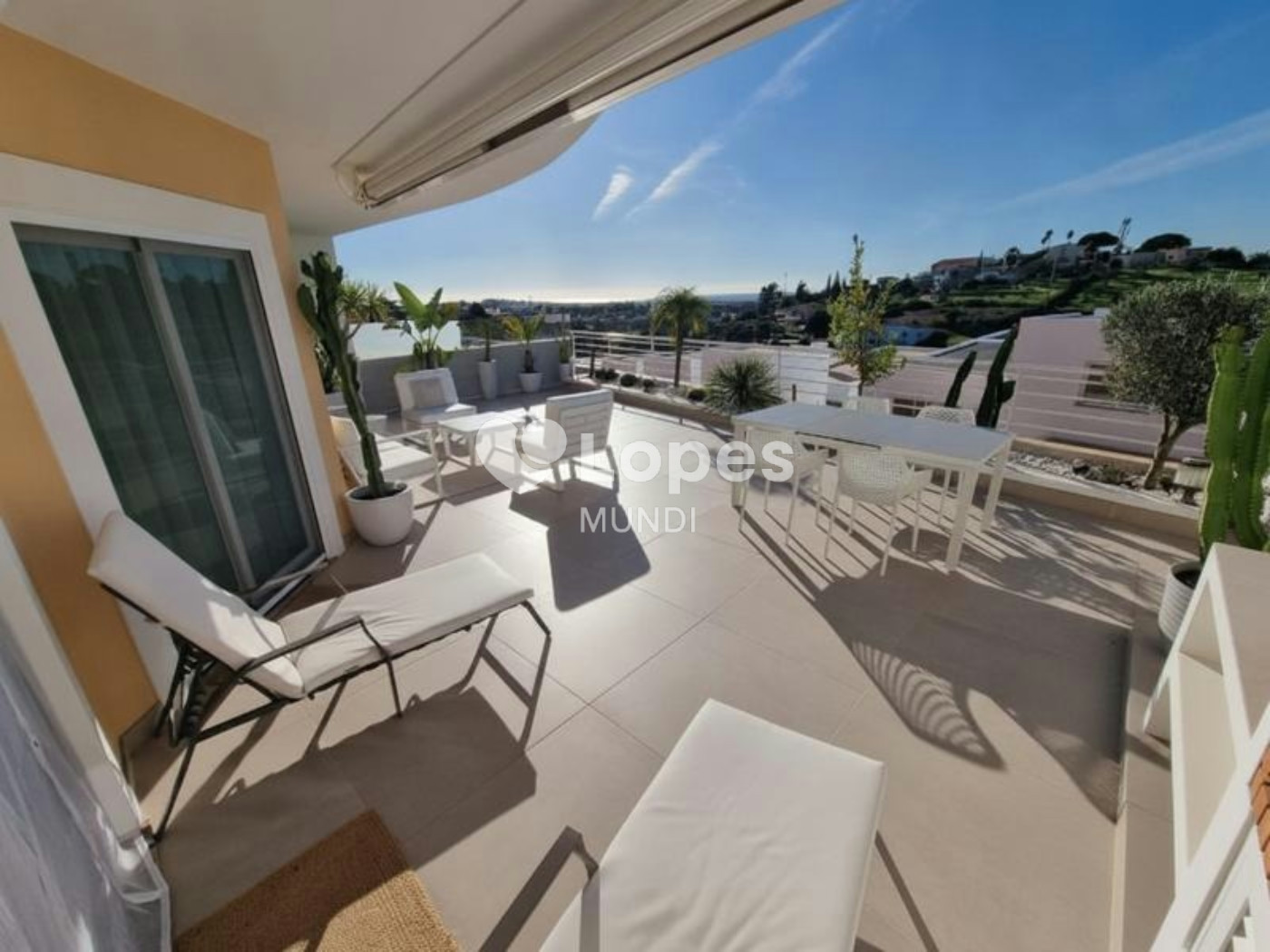Casa com 4 quartos à venda em Albufeira, Algarve, Portugal – Vista para o mar e piscina