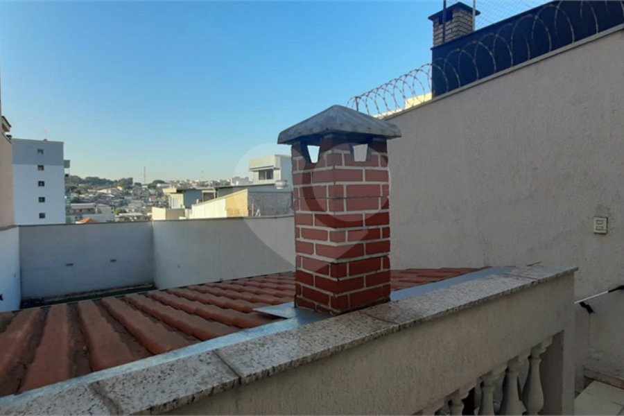 Sobrado à venda com 3 quartos, sendo 1 suíte, em Tremembé, São Paulo, SP