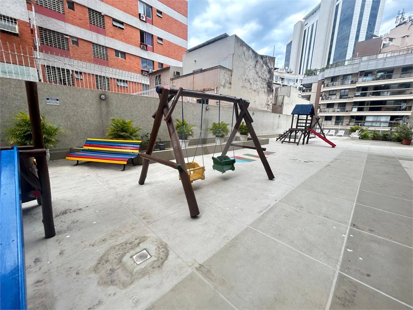 Apartamento à venda com 2 quartos, sendo 1 suíte, em Botafogo, Rio de Janeiro, RJ