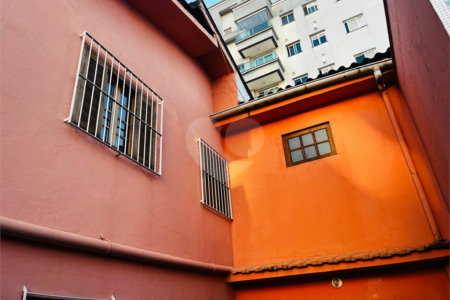 Casa Térrea à venda com 3 quartos em Vila Mazzei, São Paulo, SP