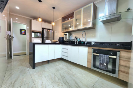 Apartamento com 2 dormitórios à venda, 92 m² por R$ 650.000,00 - Boa Vista - São Vicente/SP