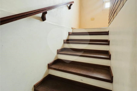 Casa à venda com 4 quartos, sendo 1 suíte,  em Vila Galvão, Guarulhos, SP