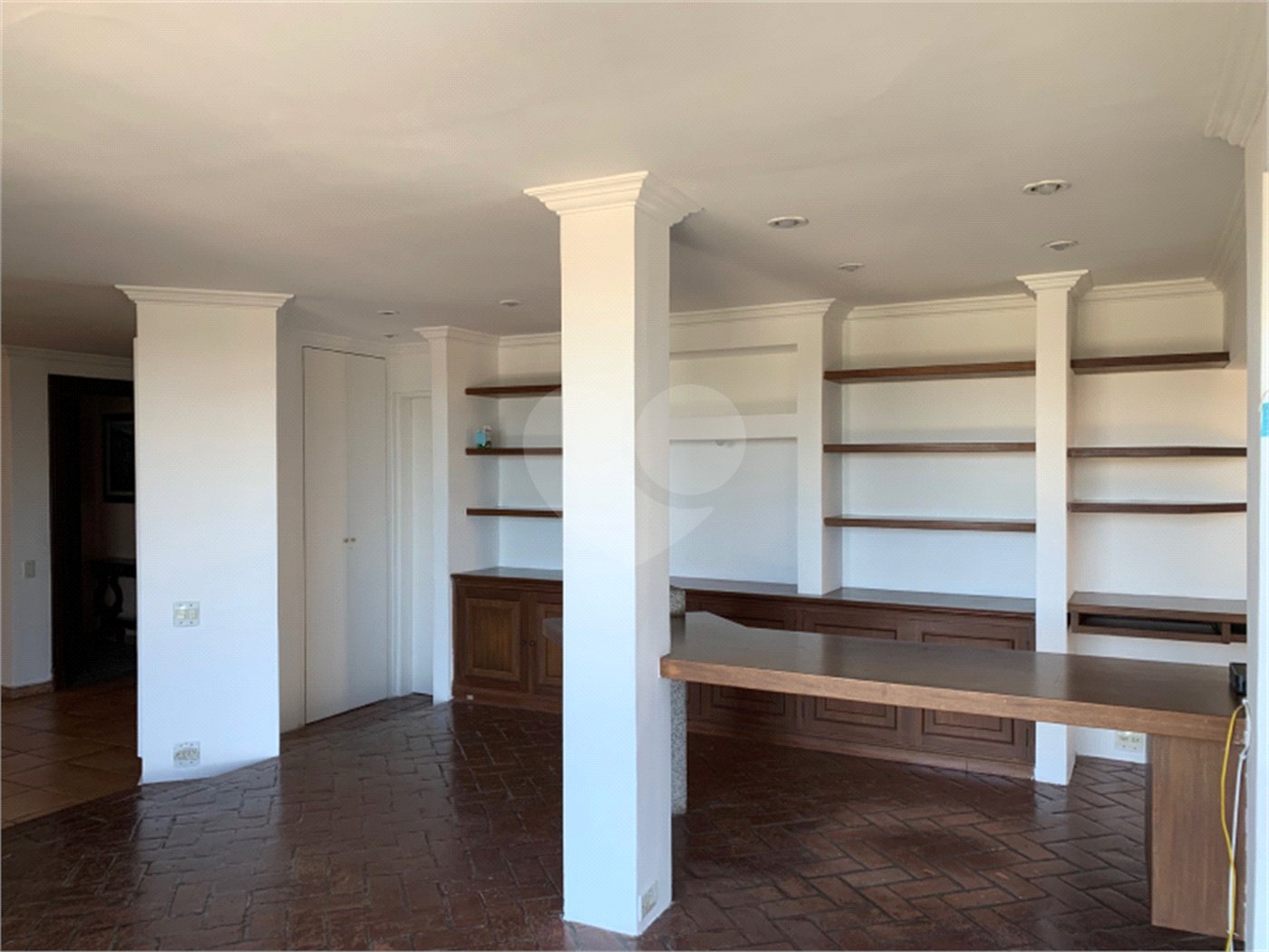 Apartamento à venda com 3 quartos, sendo 1 suíte, em Alto da Boa Vista, São Paulo, SP