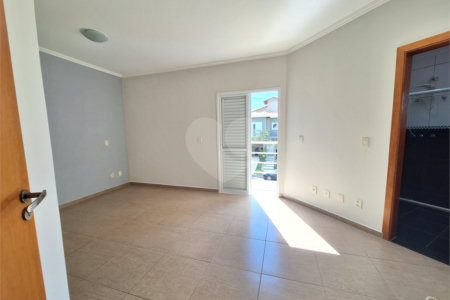 Casa à venda com 4 suítes no condomínio Terras de São Francisco, Vinhedo - SP