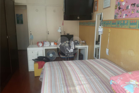 Apartamento à venda com 3 quartos, sendo 1 suíte, em Copacabana, Rio de Janeiro, RJ